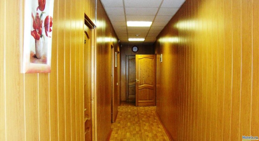 Хостел Красный Коврик у Витебского вокзала Санкт-Петербург